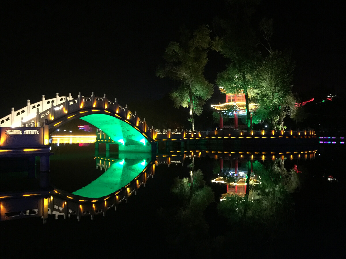 游麟游县…文:张齐明