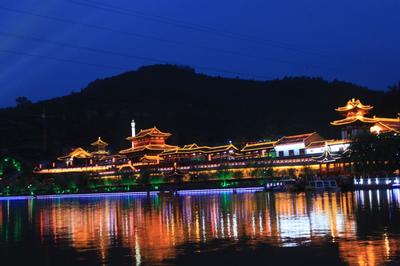 满江红游麟游九成宫