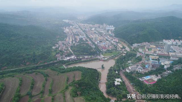 航空摄影-陕西省宝鸡市-麟游县-县城常驻人口3万左右避暑胜地