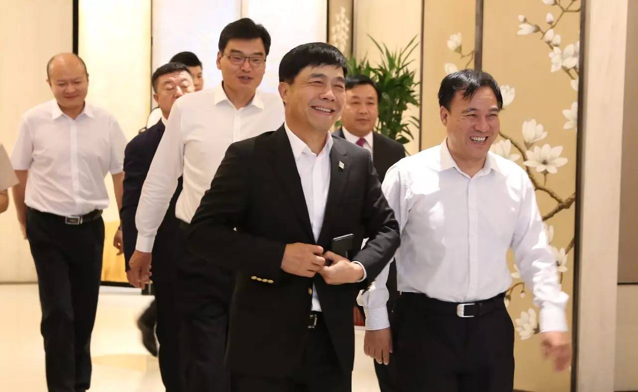 吴一坚总裁出席“一带一路百人论坛”第三届年会_财经_网